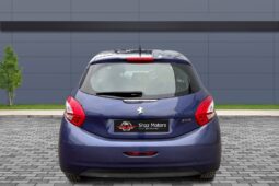 
										Peugeot 208 1.0L full									