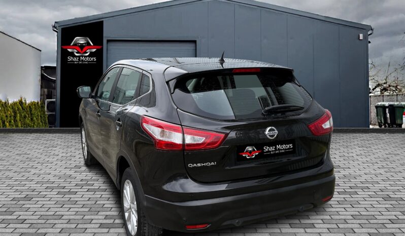 
								Nissan Qashqai 1.2L Auto full									