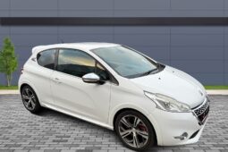 
										Peugeot 208 GTI 1.6L full									