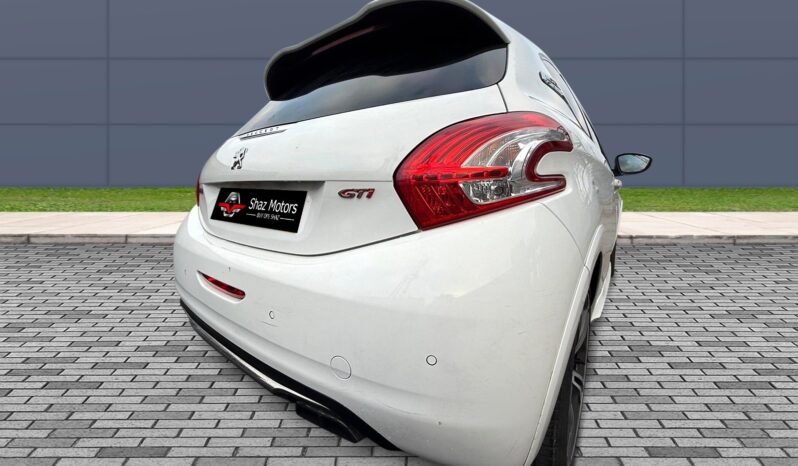 
								Peugeot 208 GTI 1.6L full									