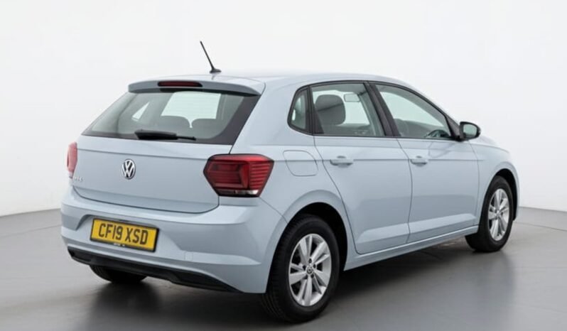 
								Volkswagen Polo 1.6L TDI full									
