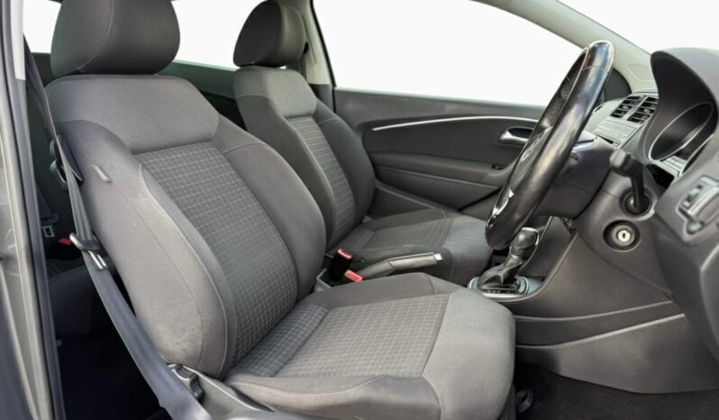 
								Volkswagen Polo 1.2 Automatic full									