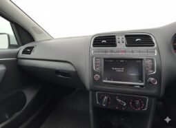 
										Volkswagen Polo 1.0L full									