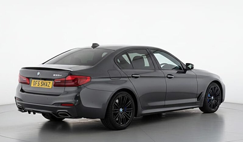 
								Bmw 5 Series M SPORT full									