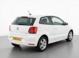 
										Volkswagen Polo 1.0L full									