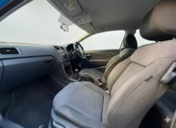 
										Volkswagen Polo 1.0L Manual full									