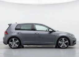 
										Volkswagen Golf R 2.0 Petrol full									