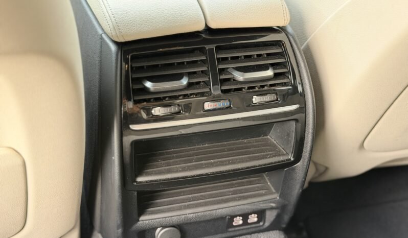 
								Bmw 5 Series M SPORT full									