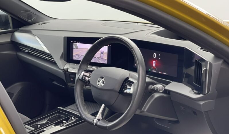 
								Vauxhall Astra 2023 full									