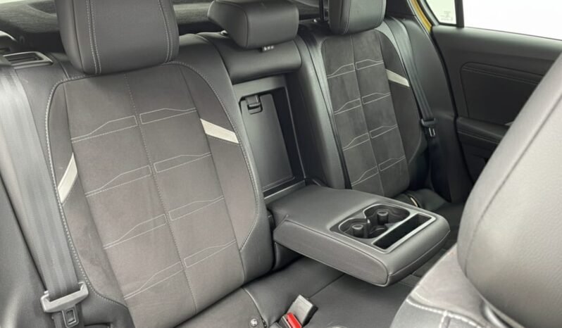 
								Vauxhall Astra 2023 full									