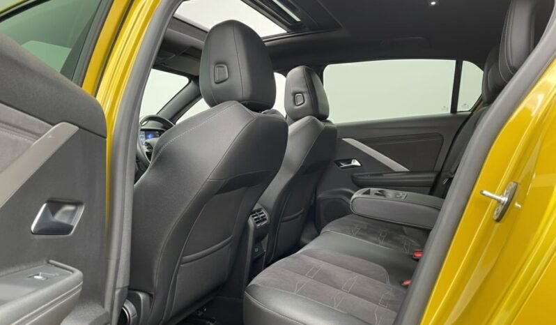 
								Vauxhall Astra 2023 full									