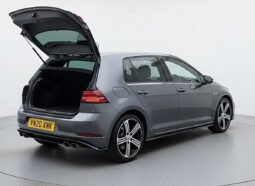 
										Volkswagen Golf R 2.0 Petrol full									