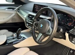 
										Bmw 5 Series M SPORT full									