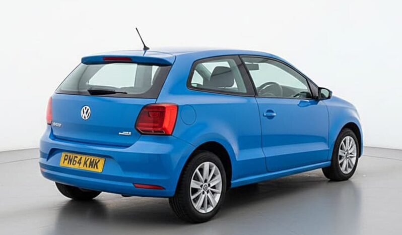 
								Volkswagen Polo 1.0L Manual full									