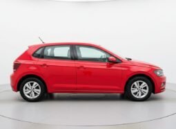 
										Volkswagen Polo 1.0L full									