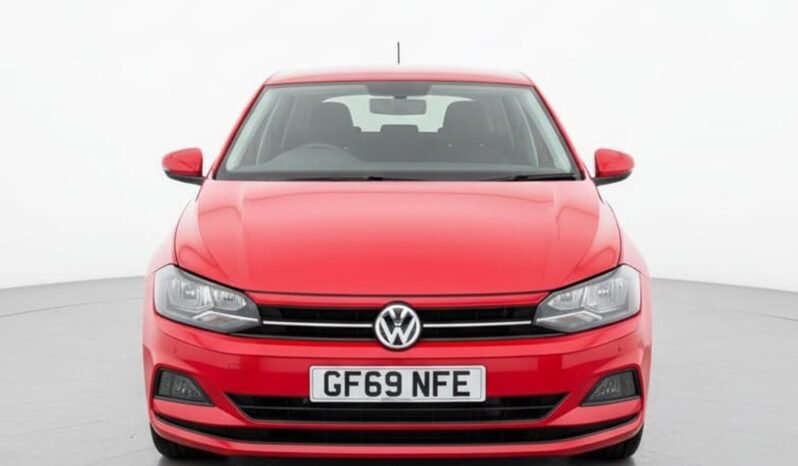 
								Volkswagen Polo 1.0L full									