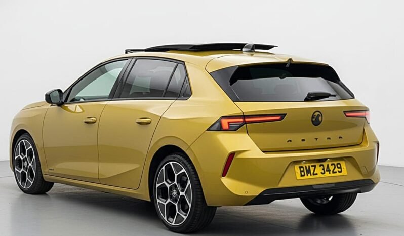 
								Vauxhall Astra 2023 full									