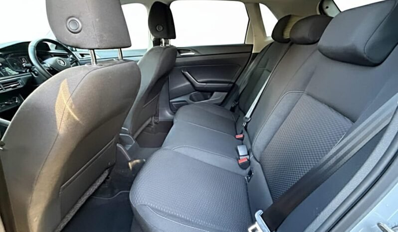 
								Volkswagen Polo 1.0 Grey Petrol full									
